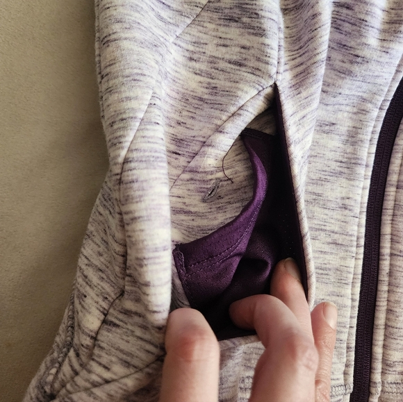 Womens Asics Full Zip Hooded Sweatshirt - Picture 6 of 7